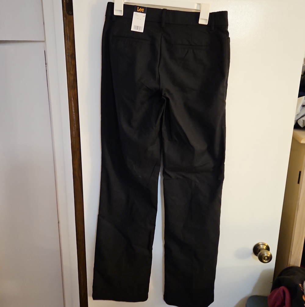 Lee Women’s Black Straight Leg Pants